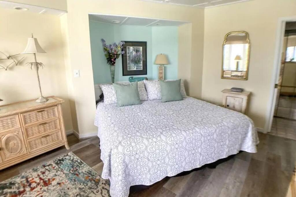 Port O' Call C302 - Iop Island Retreat! Treetop Oceanview! Isle of Palms Exterior photo