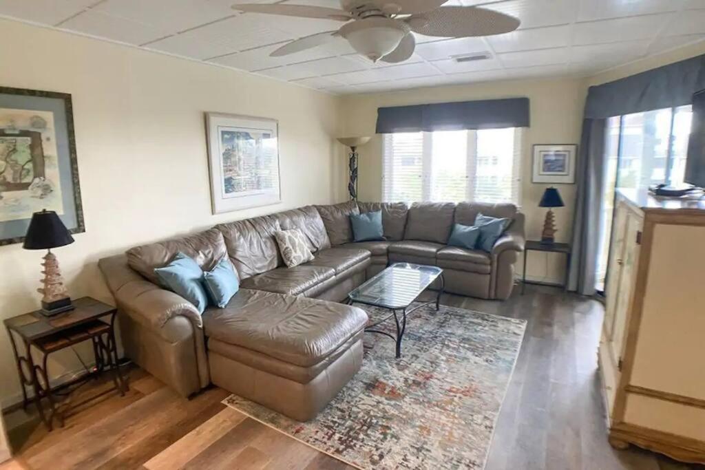 Port O' Call C302 - Iop Island Retreat! Treetop Oceanview! Isle of Palms Exterior photo